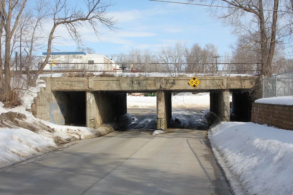 BNSF 4th Street Bridge (Milbank)